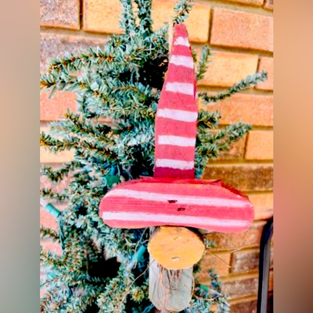 *Rustic Wood Lath Gnome Ornament **red hat only**